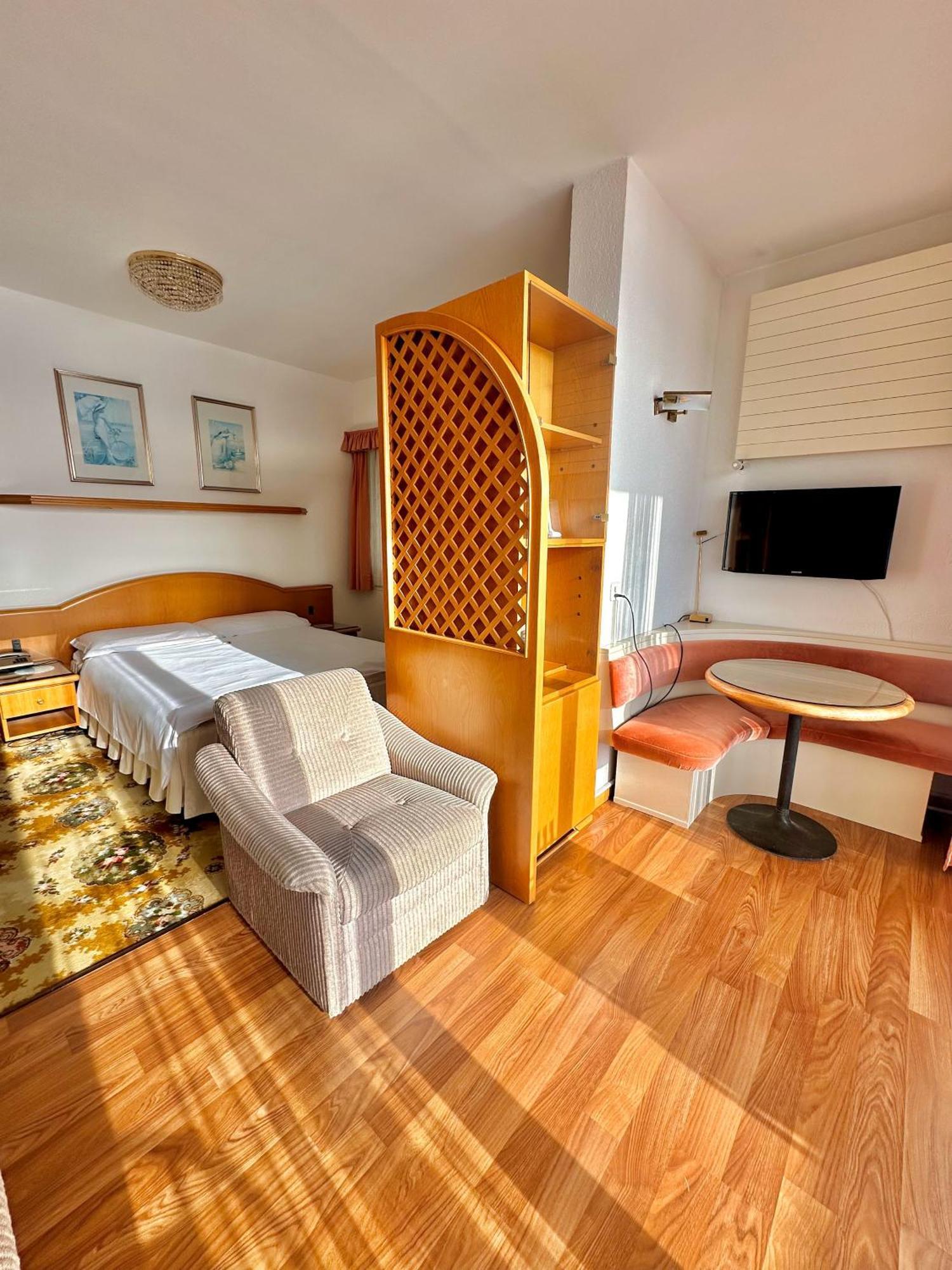 Colibri Hotel